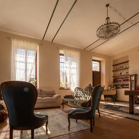 Bottera With Jacuzzi In The Garden Cuneo Langhe Piemonte 別荘 *