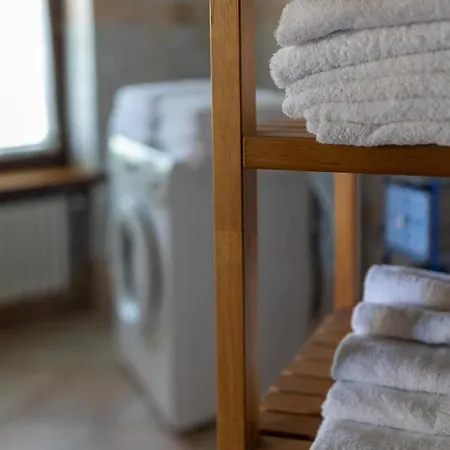 別荘 Bottera With Jacuzzi In The Garden Cuneo Langhe Piemonte