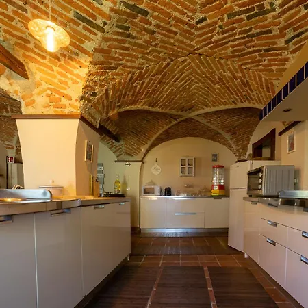 別荘 Bottera With Jacuzzi In The Garden Cuneo Langhe Piemonte Riforano