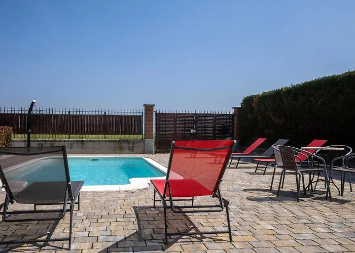 Villa Bottera - Jacuzzi & Private Garden